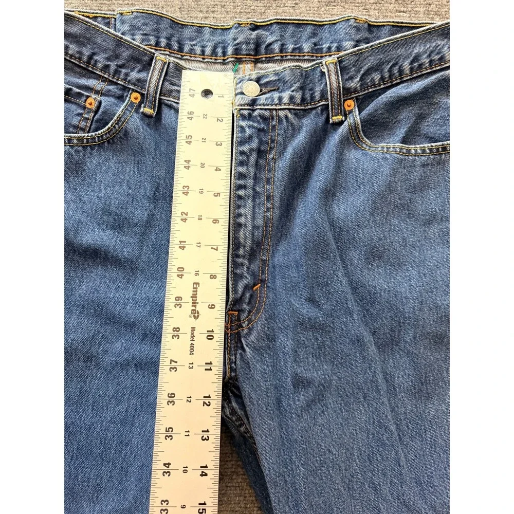 Levi's 550 Relaxed‎ Fit Tapered Leg Mens Jeans 40x30 Medium Wash Denim